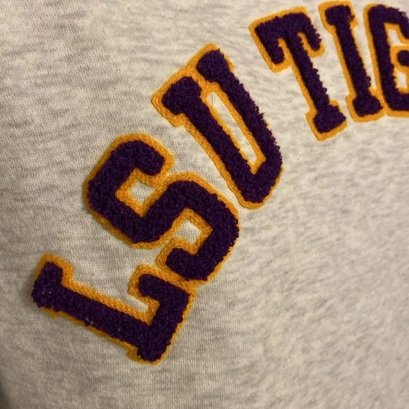 Pressbox LSU Tigers Comfy Light Gray Vintage Wash Sweatshirt Size Medium - Picture 5 of 12